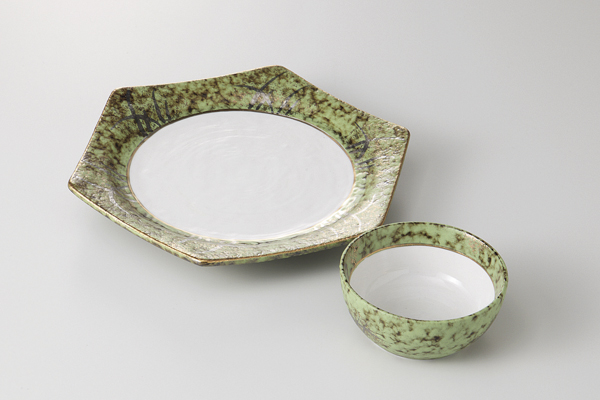 グリーンたたき金彩武 六角皿