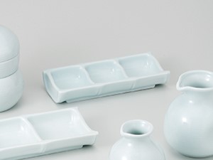 青白磁 三品皿