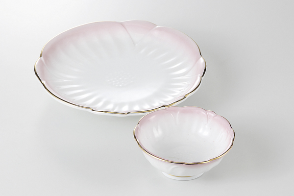 渕金ピンク吹 梅型天皿