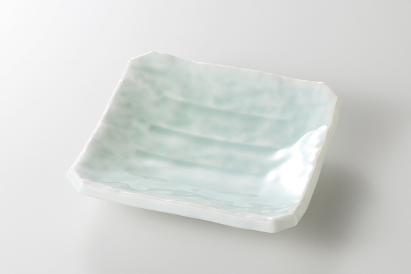 青白磁 足付四方皿