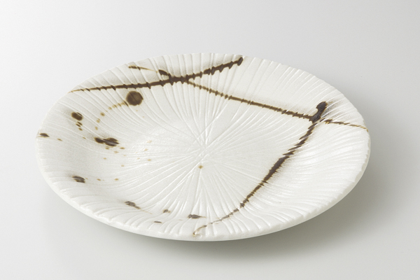 金色流し彫十草型 大皿