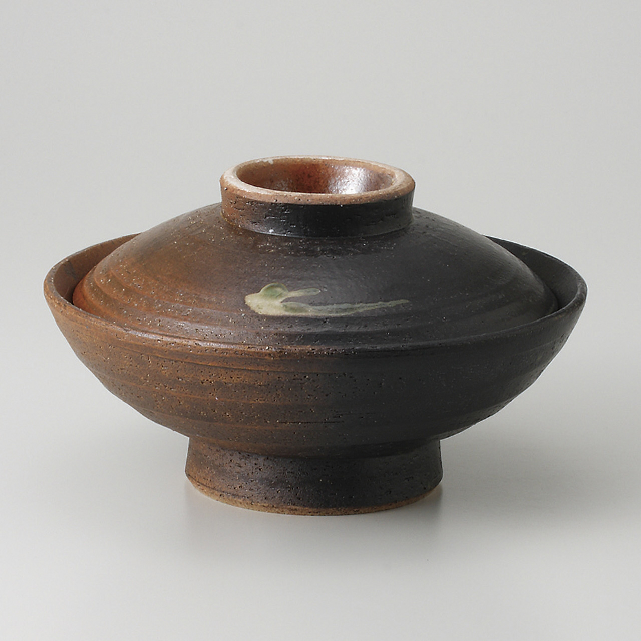 伊賀黒吹 高台6．0蓋向