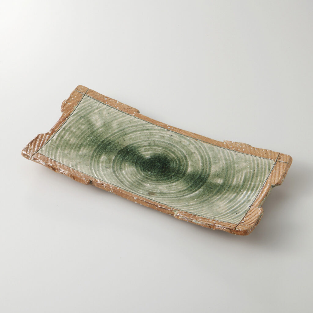 伊賀灰釉うず巻 長角大皿（手造り）