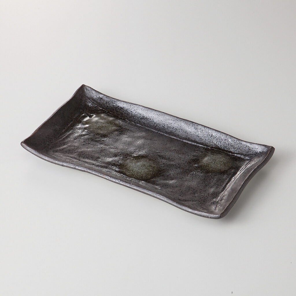 サビ白吹 新焼物皿